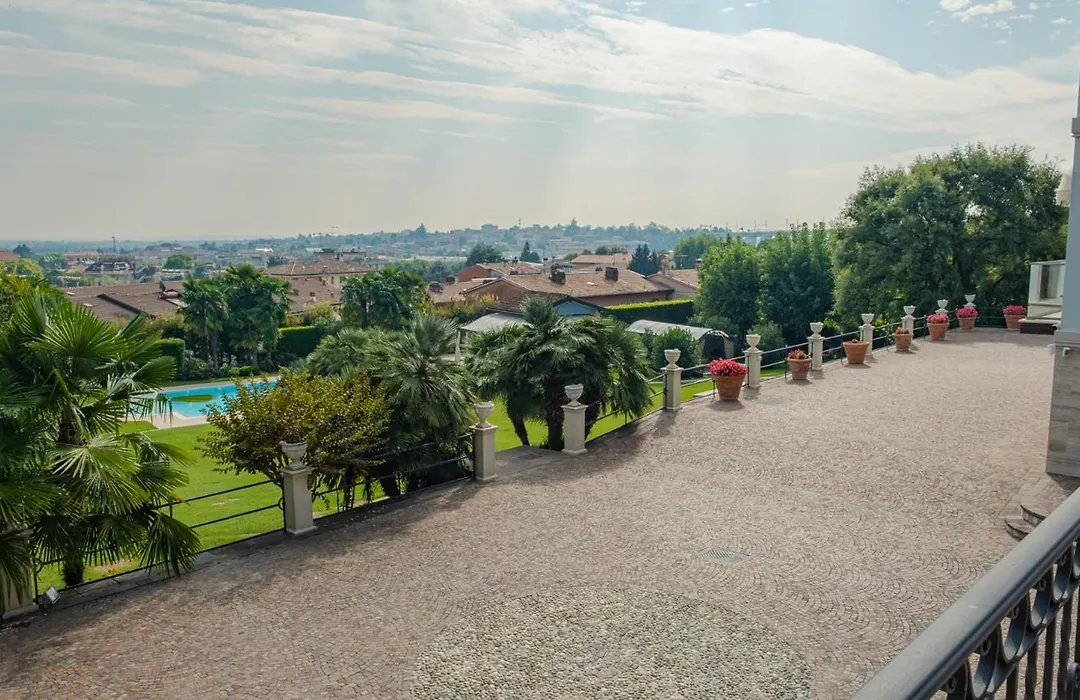 Villa Angela - Italian Homing-1